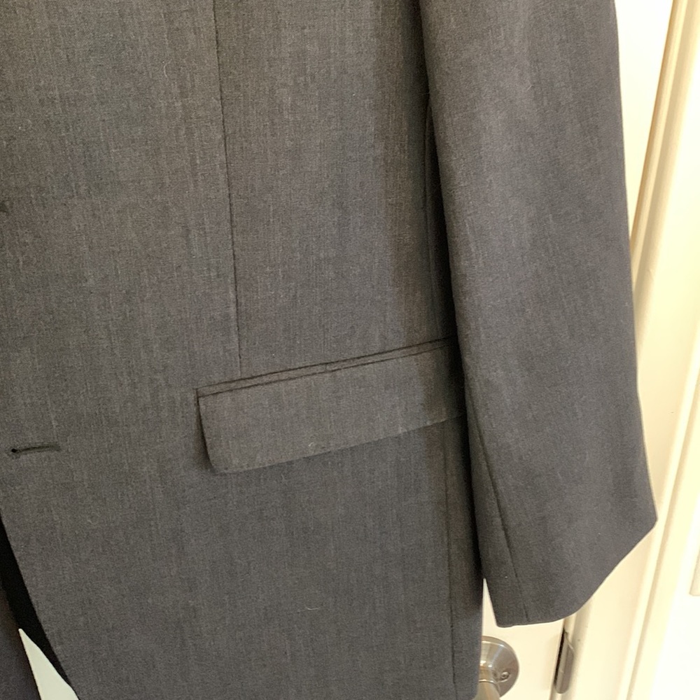 Joseph Abboud Suit. - image 3